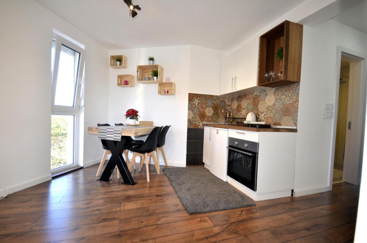 C L E A N&C O Z Y Apartmani Divčibare Екстериор снимка